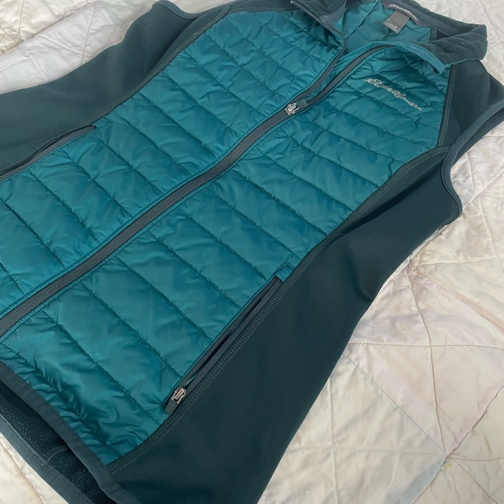 Eddie Bauer Teal Quilted & Softshell Women's Vest - Picture 3 of 5